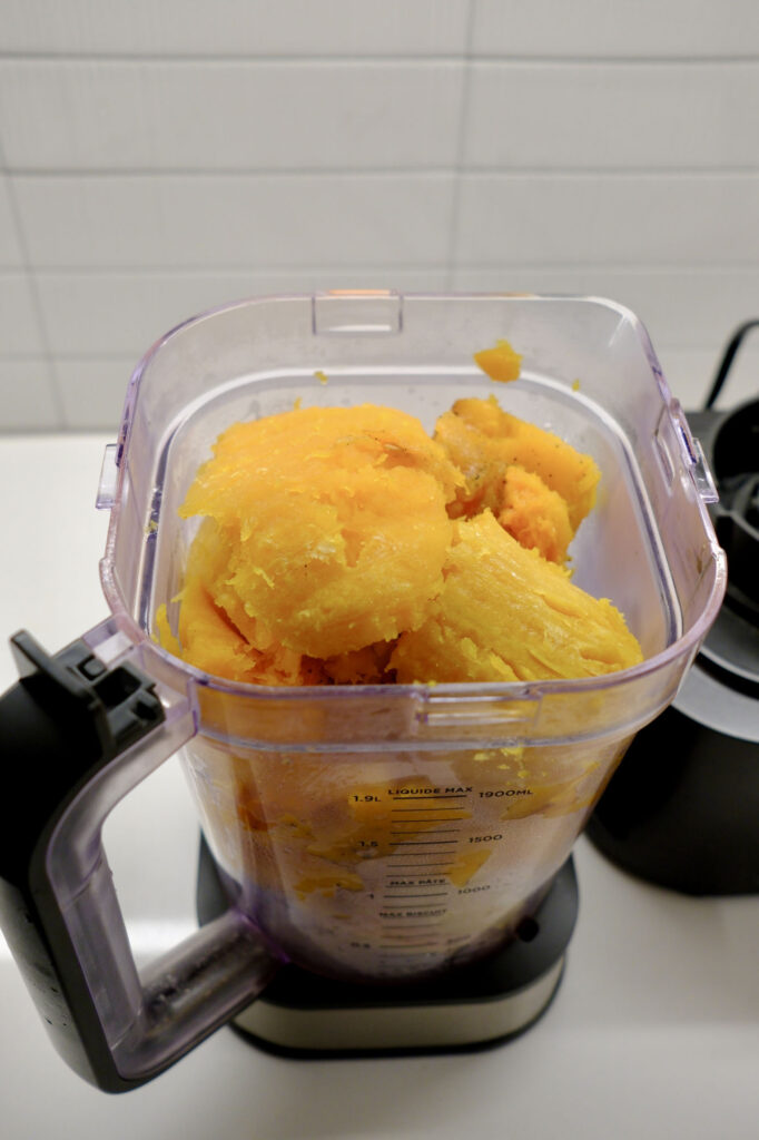 Blended roasted butternut squash soup with roasted garlic​