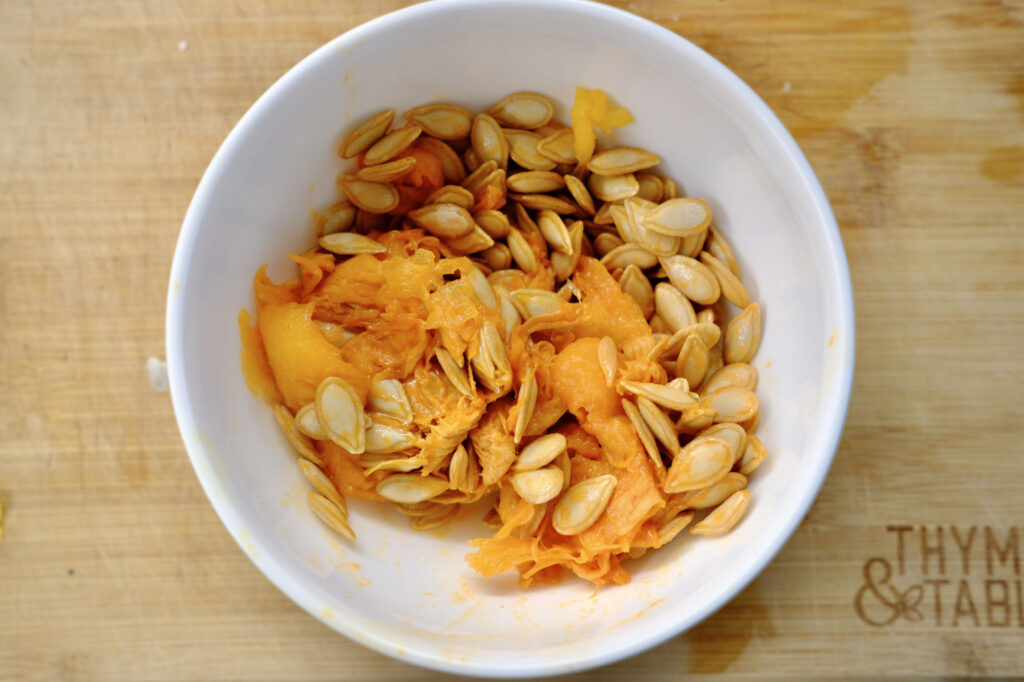 the easy process of how to roast butternut squash seeds