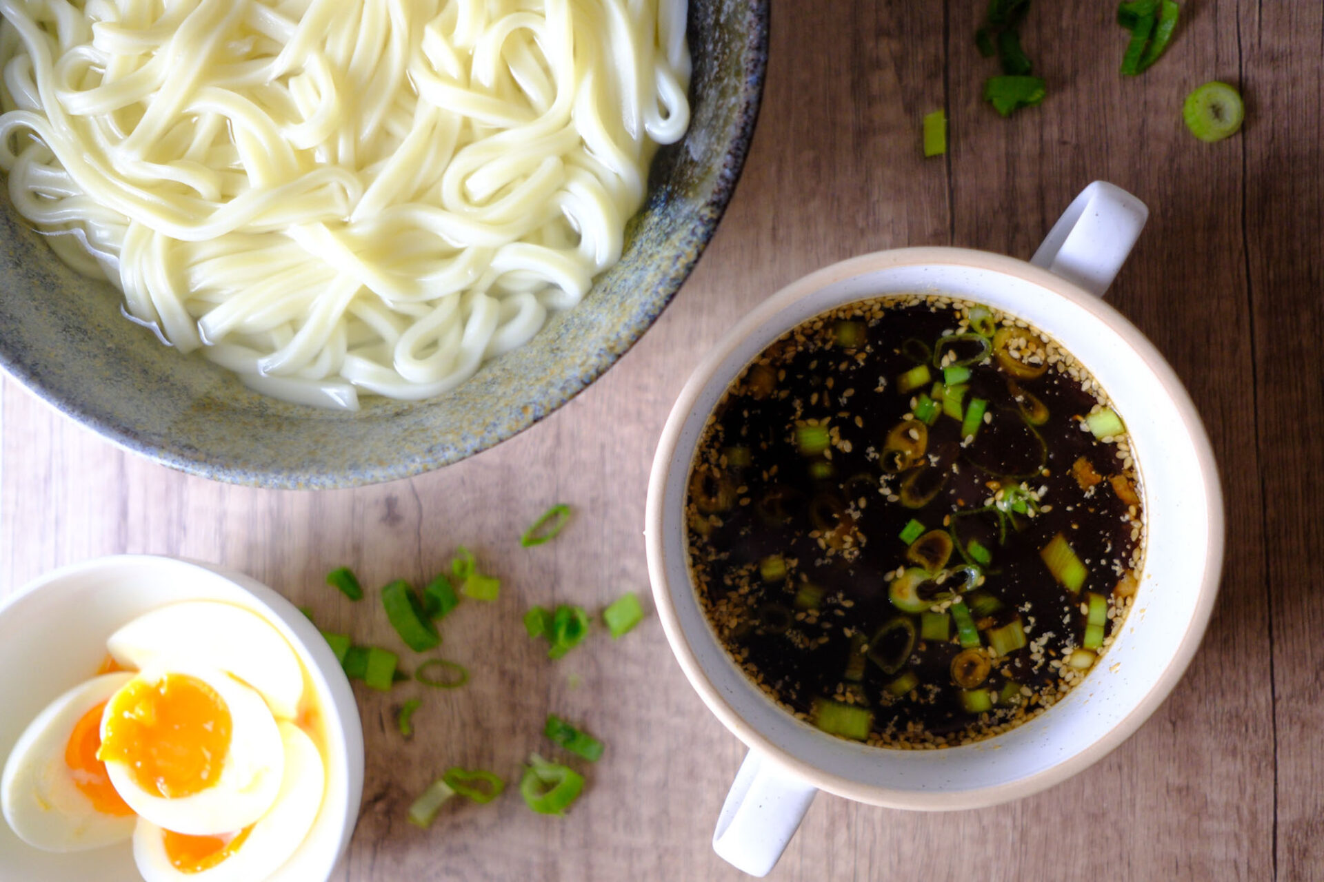 Simple kamaage udon recipe with traditional Japanese dipping sauce – Marugame-inspired udon
