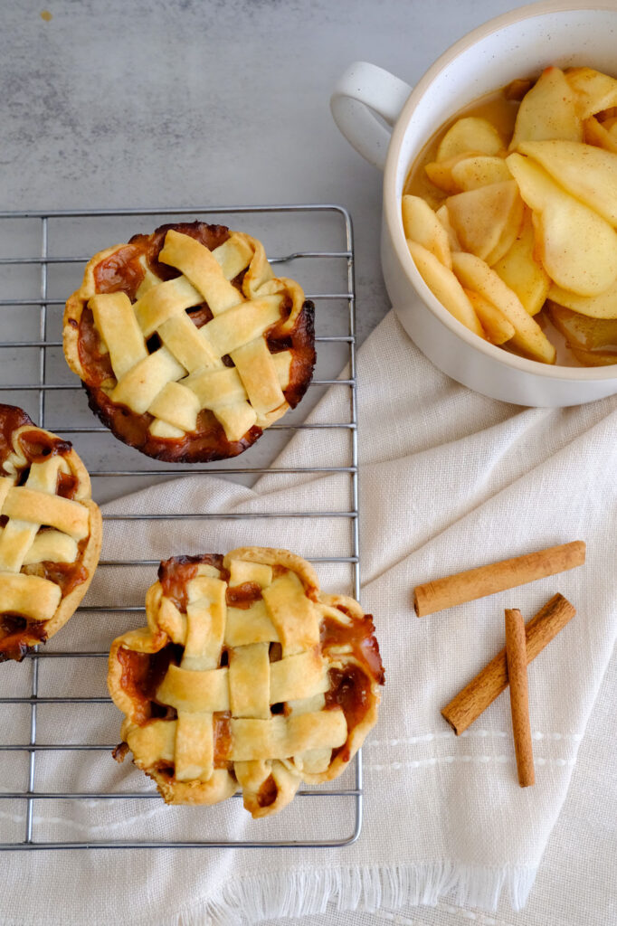 Baking mini apple pie recipe and letting them cool