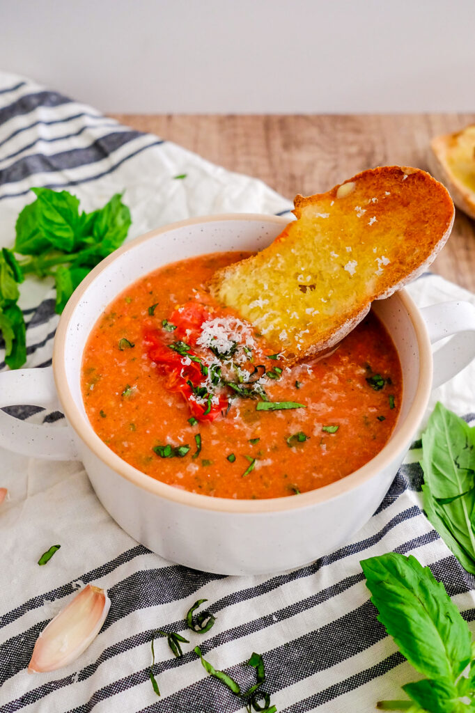 roasted tomato & basil soup