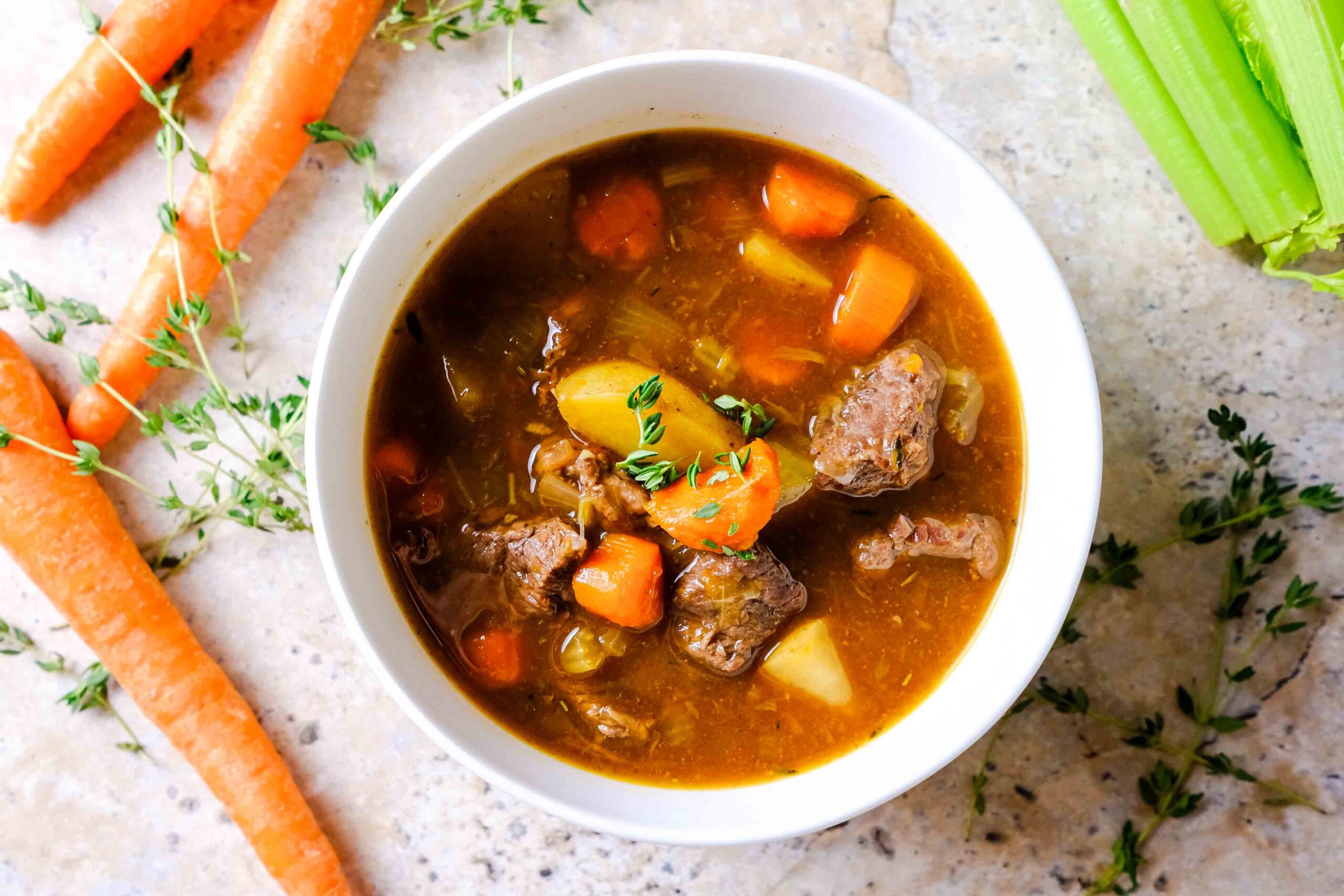 beef stew in the slow cooker with potatoes​