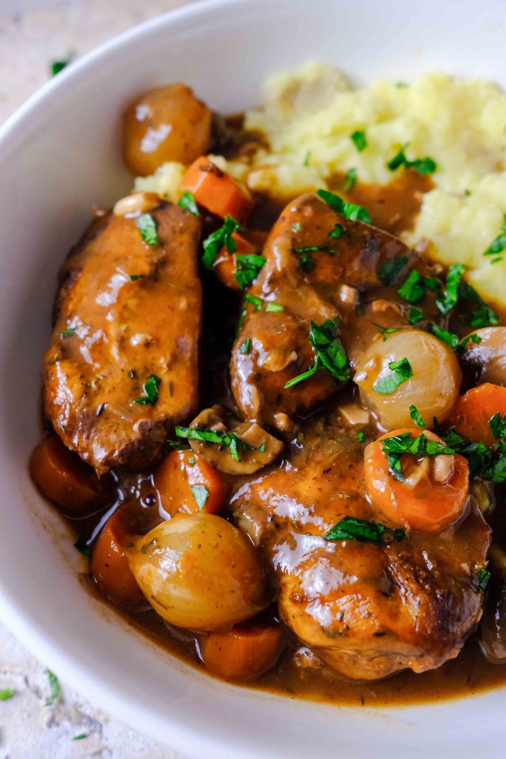 coq au vin slow cooker recipe